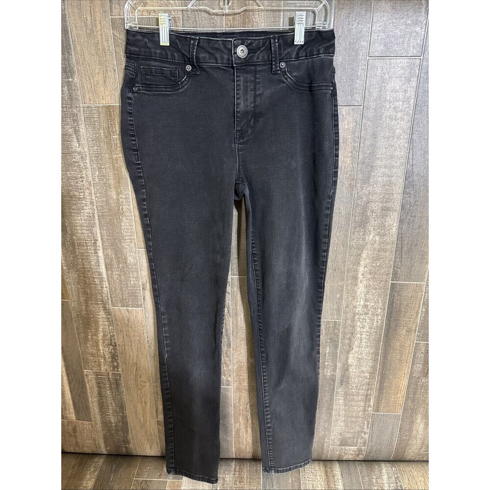Maurices Jeans High Rise Size‎ M Short Black